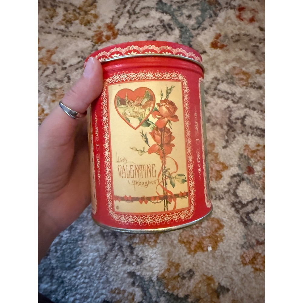 Vintage 1984 Chein Industries Valentine Tin Cherub Rose Red Victorian Cylinder